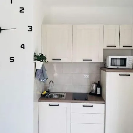 Brazza - Villa Milna